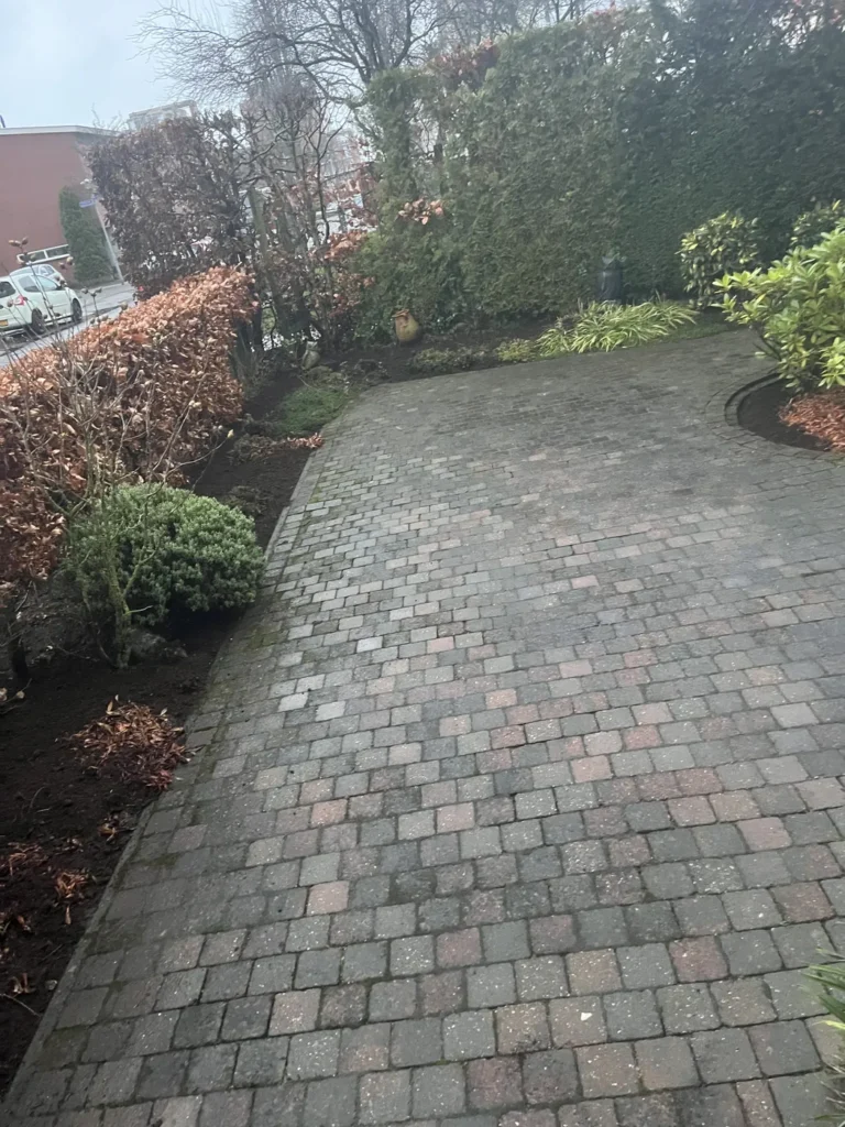 Leggen van klinkerbestrating